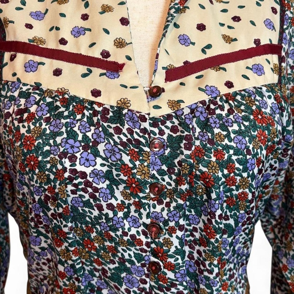 Vintage 70s Ditsy Floral Prairie Dress - Picture 3 of 8